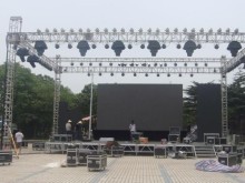 展台设计搭建与公司礼仪服务 企业形象的双翼